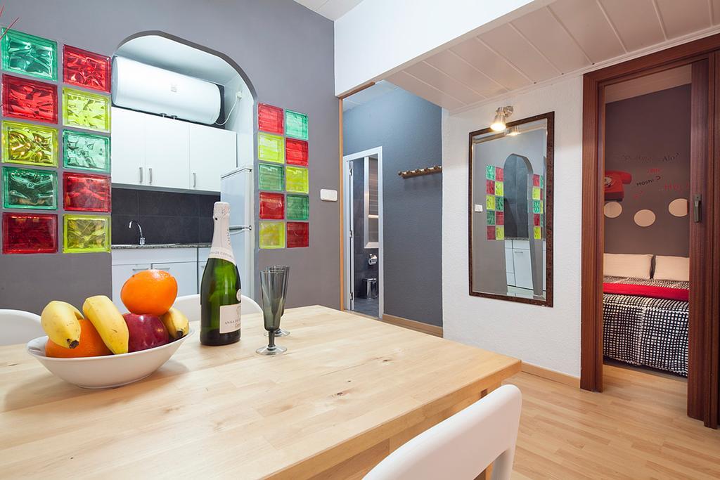 Deep Purple Apartment Barcelona Bilik gambar